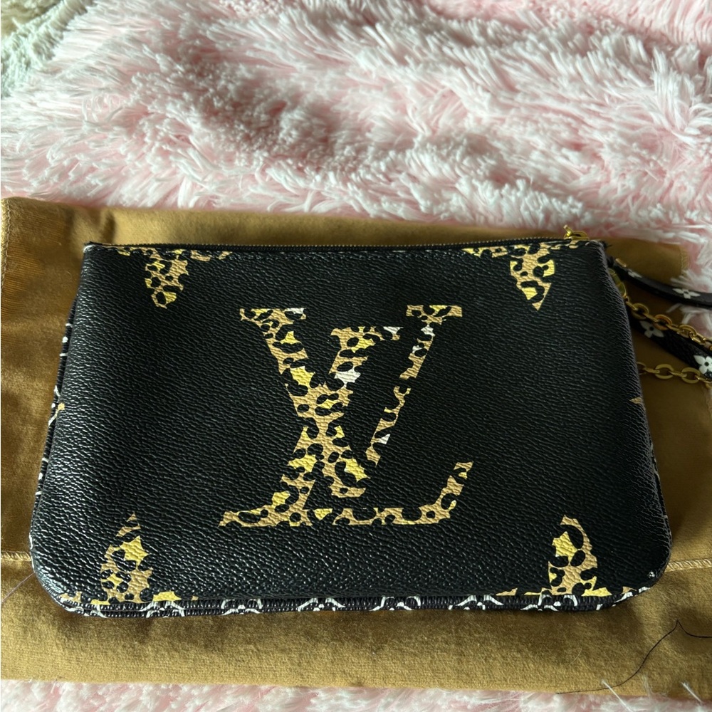 Louis Vuitton Leopard Print Black Clutch